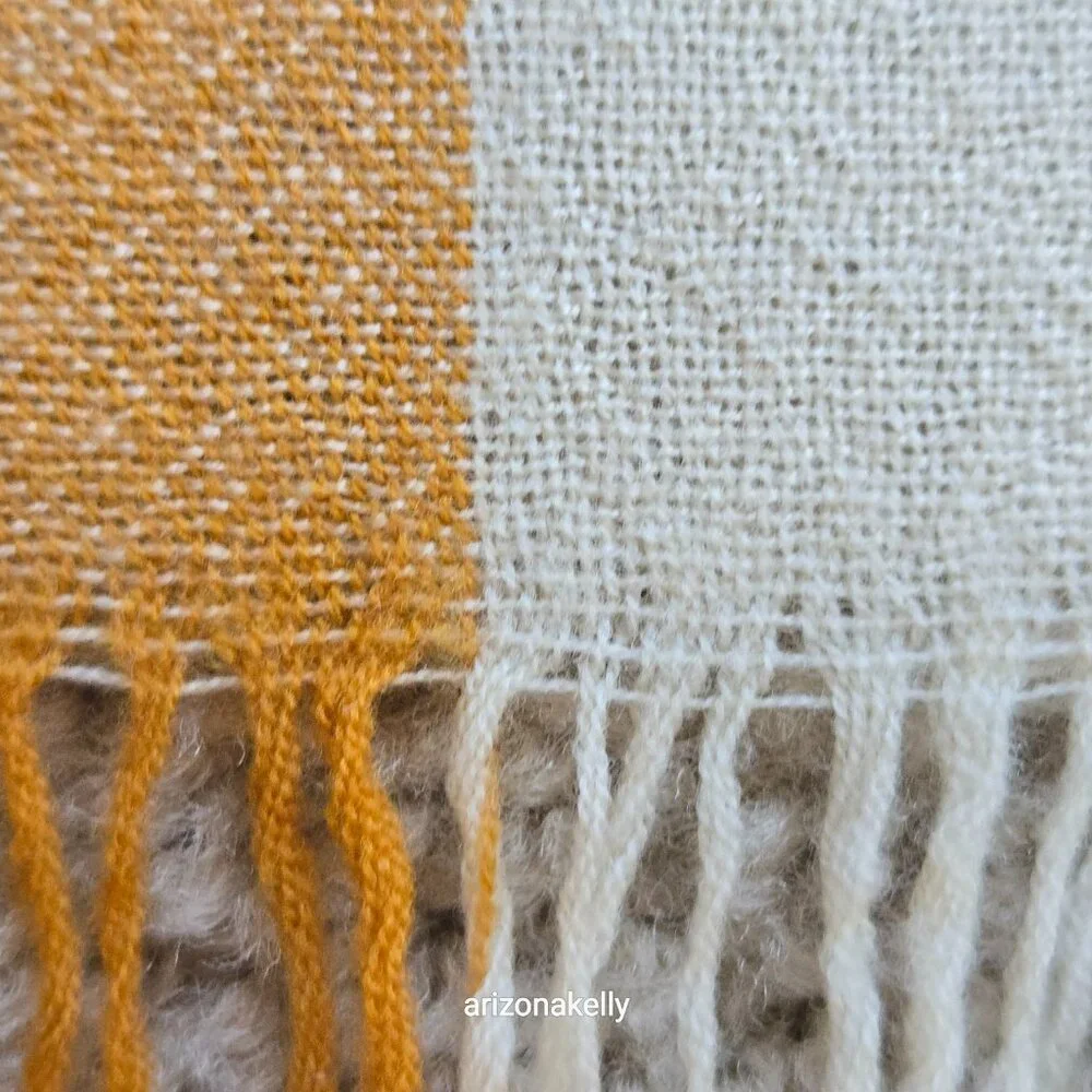 NWOT Burberry Merino Wool Square Scarf with Fringe Tan Brown & Cream - Picture 12 of 14